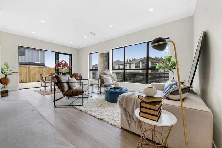 Photo of property in 4 Knockanara Drive, Flat Bush, Auckland, 2019