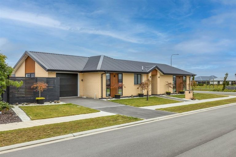 Photo of property in 37 Kemble Drive, Rolleston, 7615