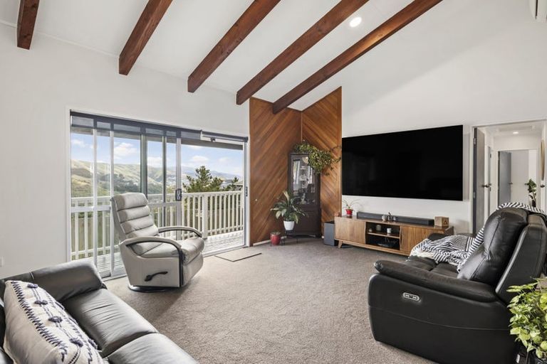 Photo of property in 6 Salem Court, Churton Park, Wellington, 6037