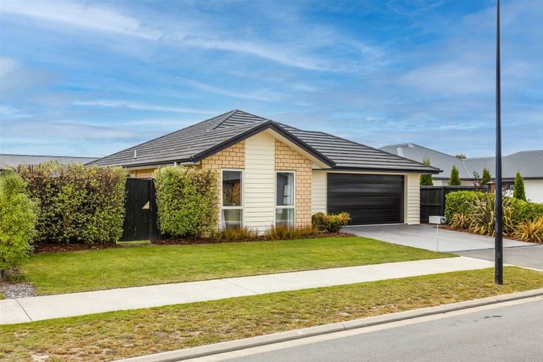 Photo of property in 6 Hardwell Way, Rolleston, 7615