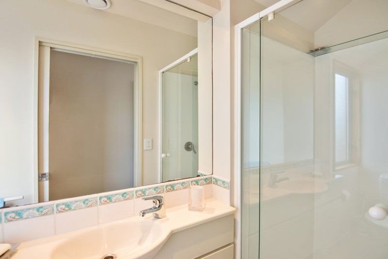 Photo of property in 156 Fitzgerald Avenue, Christchurch Central, Christchurch, 8011