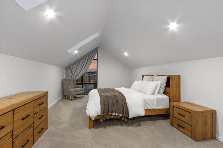 Photo of property in 2 Esther Mews, Prebbleton, 7604