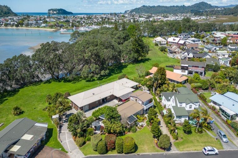 Photo of property in 225 Moana Anu Anu Avenue, Whangamata, 3620
