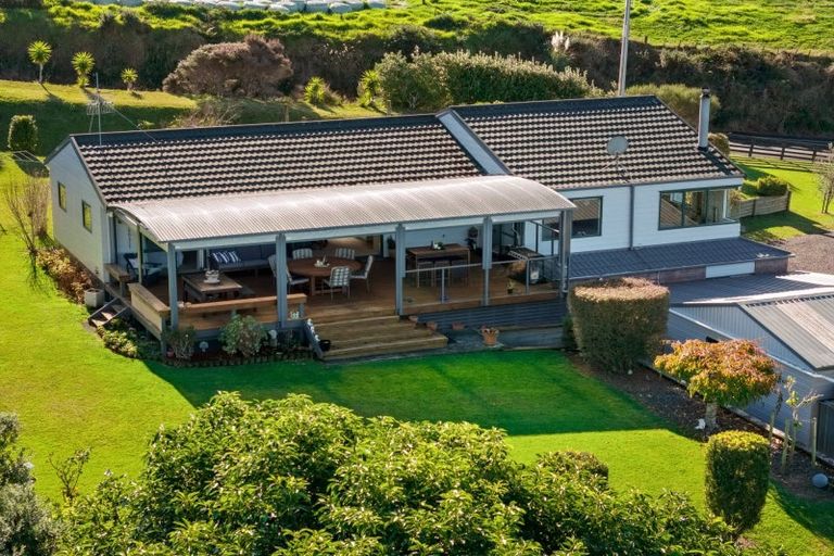 Photo of property in 117 Athenree Road, Athenree, Katikati, 3177