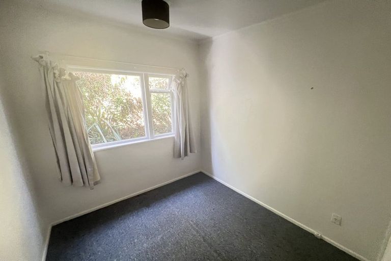 Photo of property in 94 Karepa Street, Brooklyn, Wellington, 6021