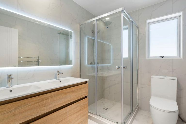 Photo of property in 9 Noia Way, Karaka, 2113