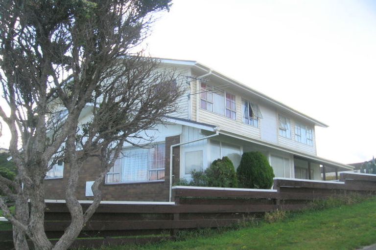 Photo of property in 140 Mitchell Street, Brooklyn, Wellington, 6021