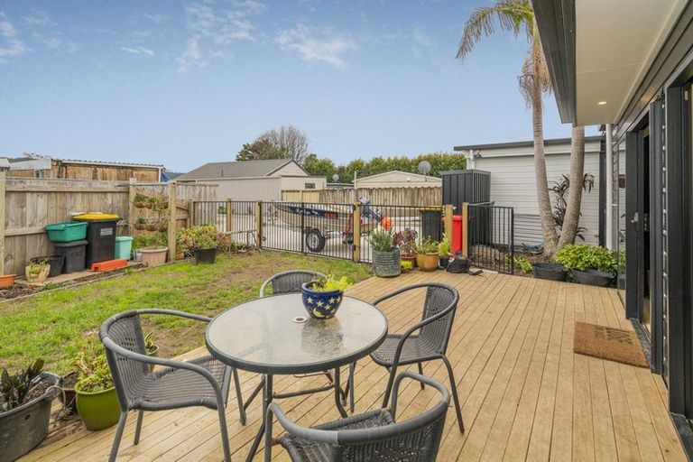 Photo of property in 15a Meadow Drive, Whitianga, 3510
