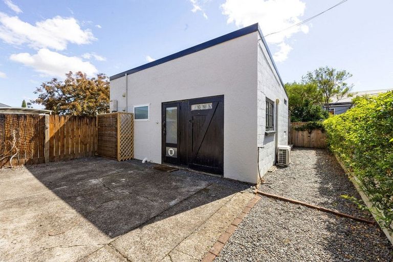 Photo of property in 54 Princes Street, Cambridge, 3434