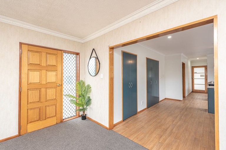 Photo of property in 43 Exeter Crescent, Springvale, Whanganui, 4501