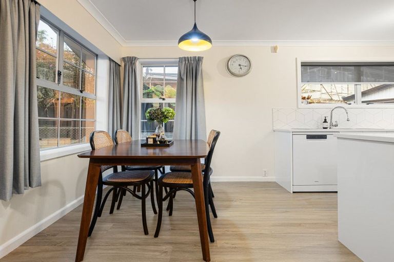 Photo of property in 28 Tattersfield Place, Dinsdale, Hamilton, 3204