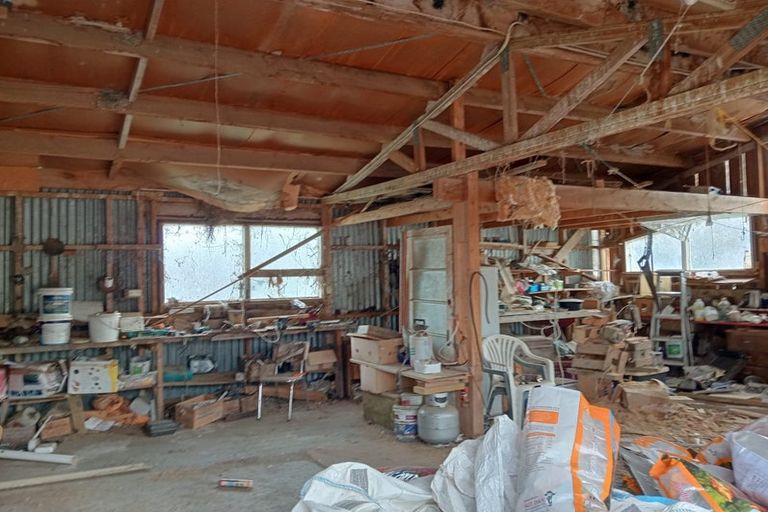 Photo of property in 1161 Clifden Highway, Rowallan, Tuatapere, 9691