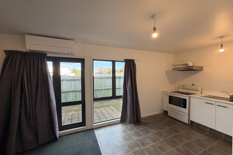 Photo of property in 9/74 Hansons Lane, Upper Riccarton, Christchurch, 8041