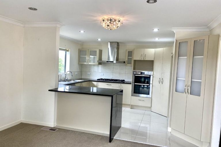Photo of property in 1/41 Butley Drive, Farm Cove, Auckland, 2012