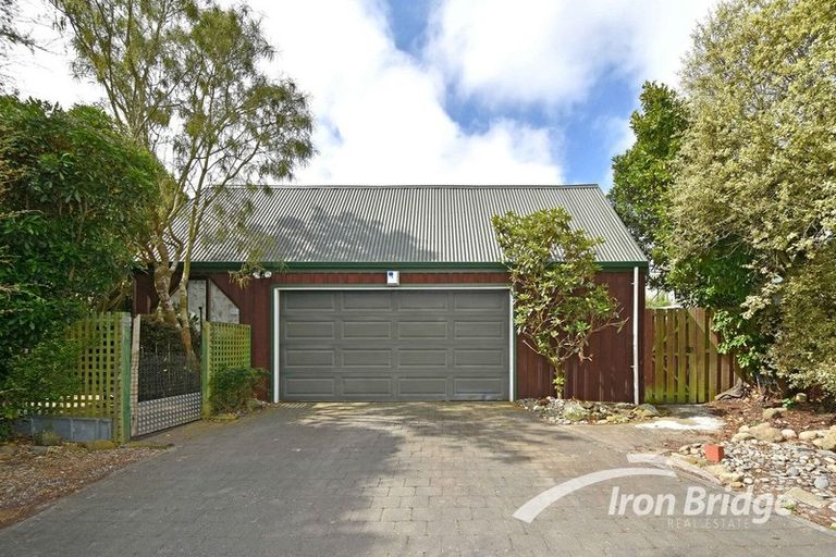 Photo of property in 6 Purakanui Place, Northwood, Christchurch, 8051