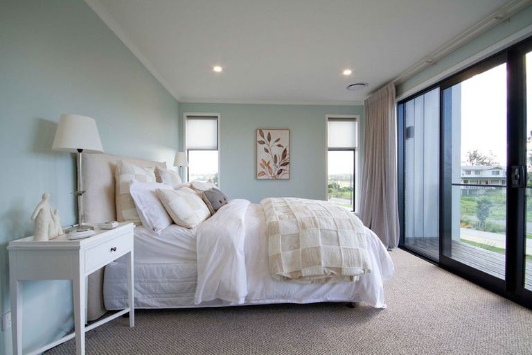 Photo of property in 230 Park Estate Road, Rosehill, Papakura, 2113
