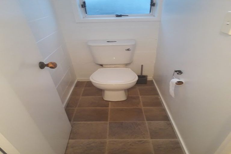 Photo of property in Whitehall Flats, 35unit Malfroy Road, Victoria, Rotorua, 3010