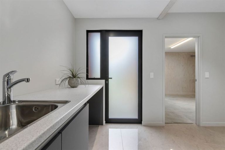 Photo of property in 39 Hyland Street, Wanaka, 9305