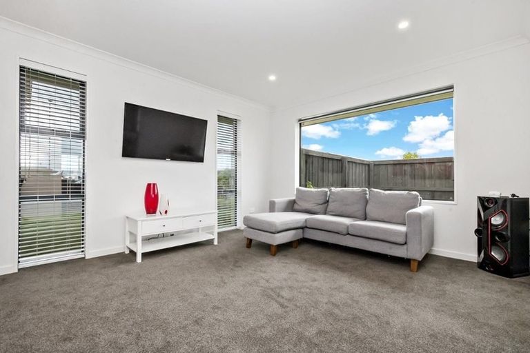 Photo of property in 40 Mclenaghan Road, Rolleston, 7614