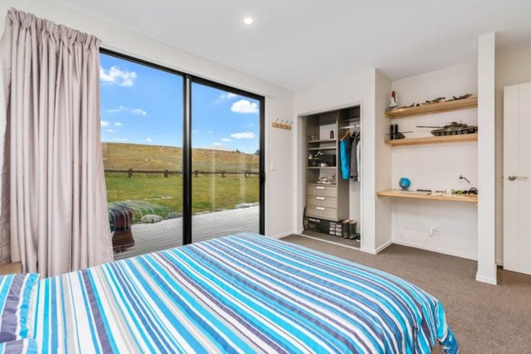 Photo of property in 83 Infinity Drive, Wanaka, 9305