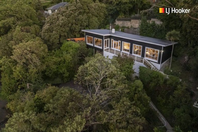 Photo of property in 21 Glengyle Street, Vauxhall, Dunedin, 9013