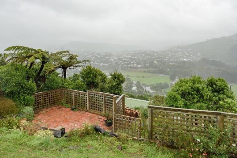 Photo of property in 29 Bedford Street, Northland, Wellington, 6012