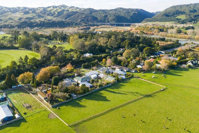 Photo of property in 1454 Napier Road, Ashhurst, 4810