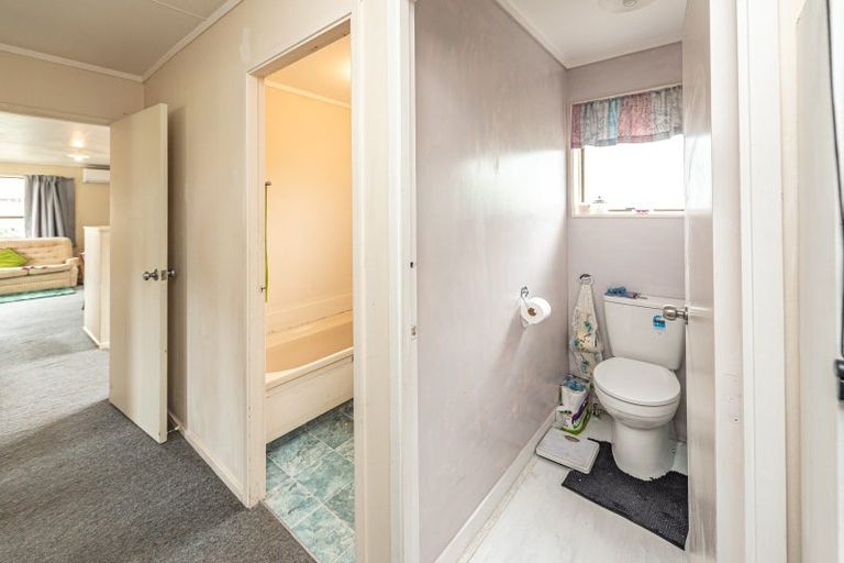 Photo of property in 14a Carson Street, Castlecliff, Whanganui, 4501