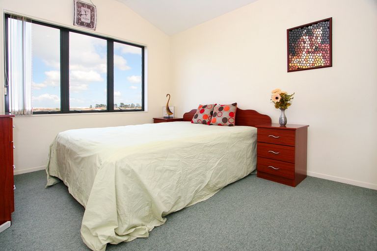 Photo of property in 25/45 Secoia Crescent, Mangere, Auckland, 2022
