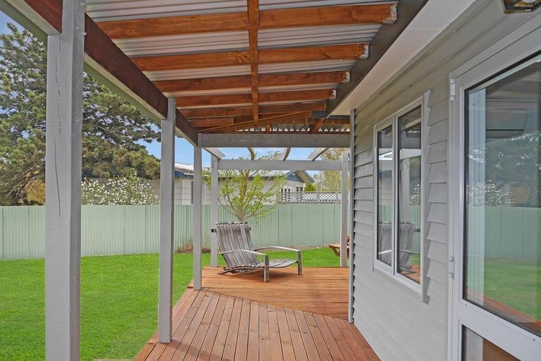 Photo of property in 15 Simons Street, Twizel, 7901