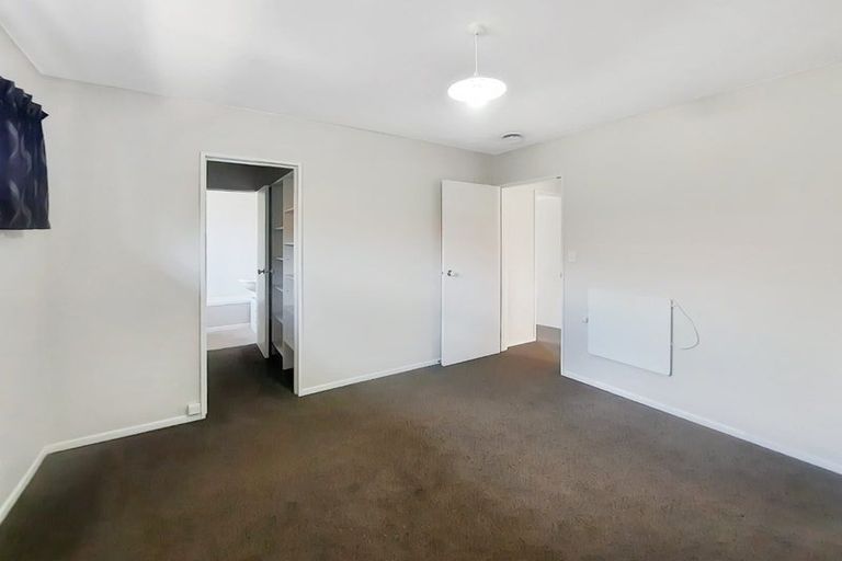 Photo of property in 174 Withells Road, Avonhead, Christchurch, 8042