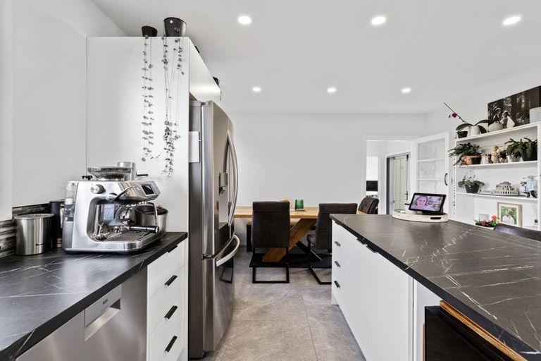 Photo of property in 1/86 Amyes Road, Hornby, Christchurch, 8042