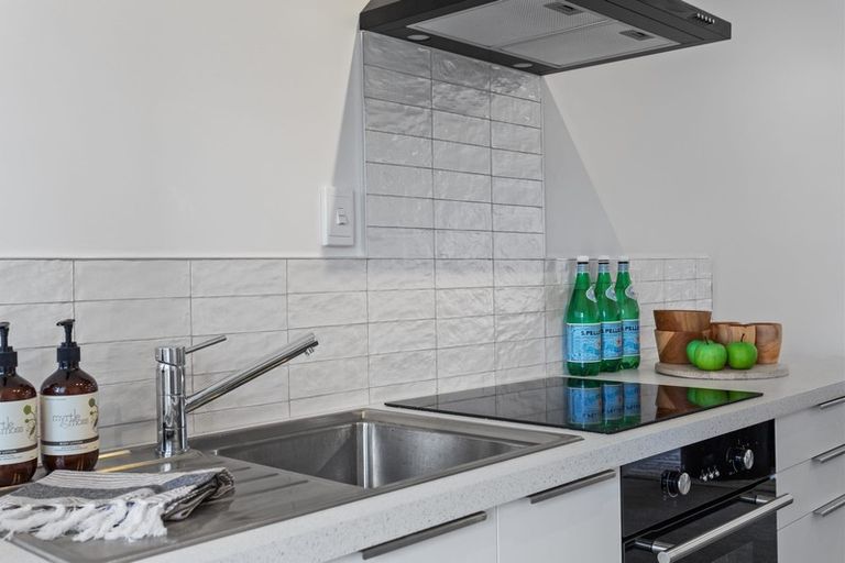 Photo of property in 1/106 Charles Street, Waltham, Christchurch, 8011