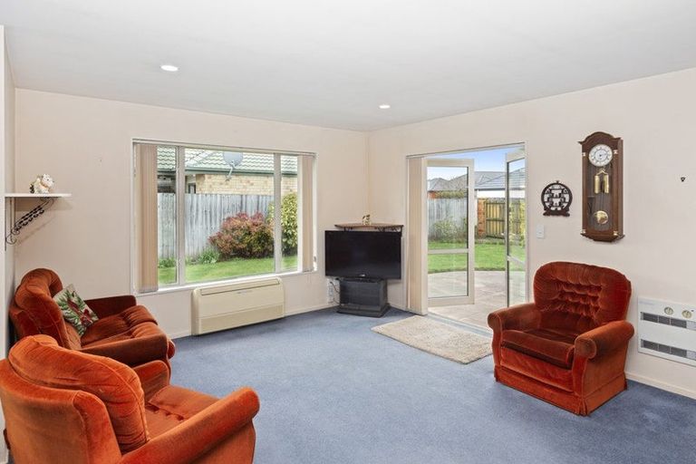 Photo of property in 27 Monaghan Street, Northwood, Christchurch, 8051