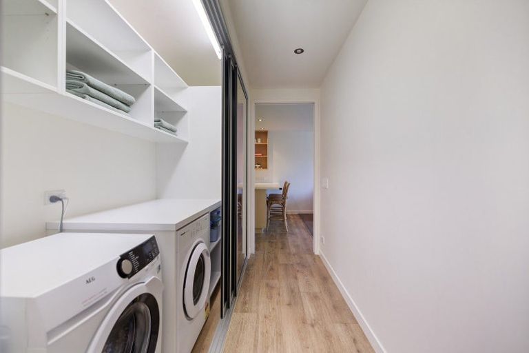 Photo of property in 18 Goldrush Way, Queenstown, 9300