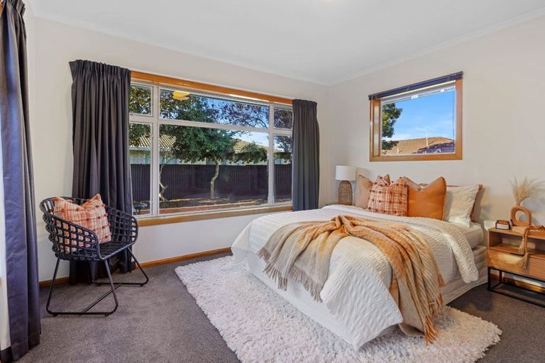 Photo of property in 12 Nyoli Street, Northcote, Christchurch, 8052