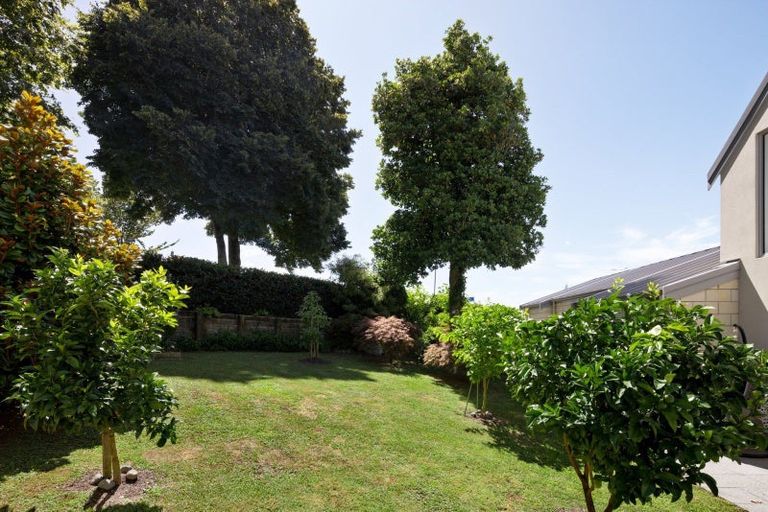 Photo of property in 1 Le Quesnoy Place, Cambridge, 3434