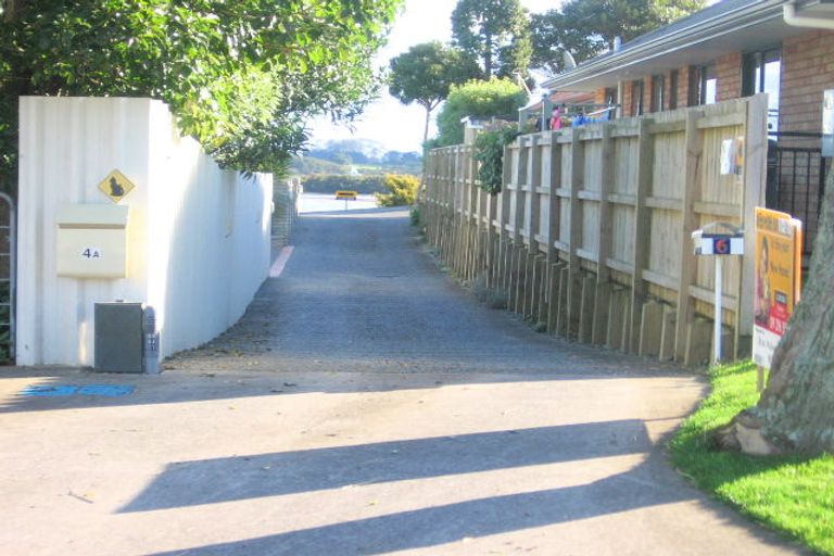 Photo of property in 4a Shepherds Road, Papakura, 2110