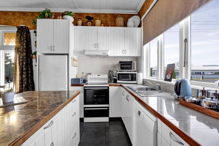 Photo of property in 83 Fenton Street, Stratford, 4332