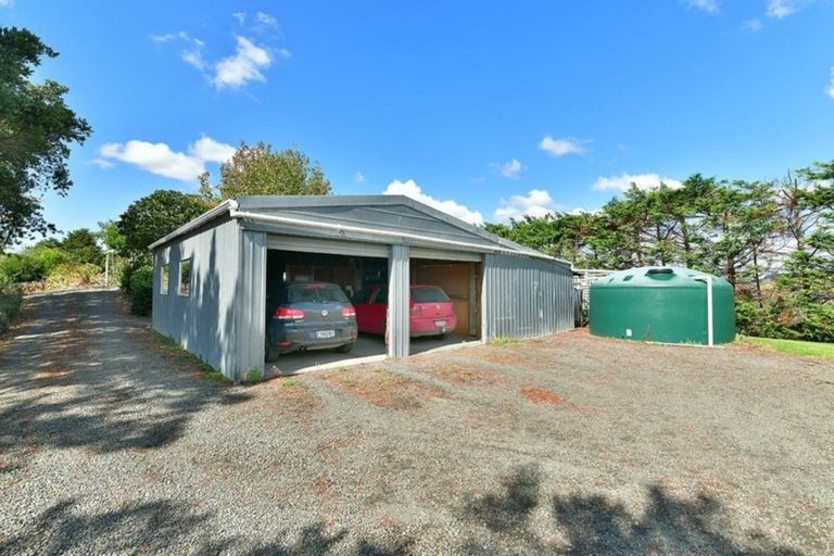 Photo of property in 130 Shanks Road, Helensville, 0875