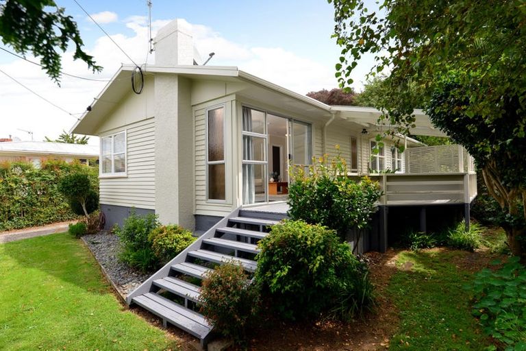 Photo of property in 13 Morris Road, Hillcrest, Hamilton, 3216