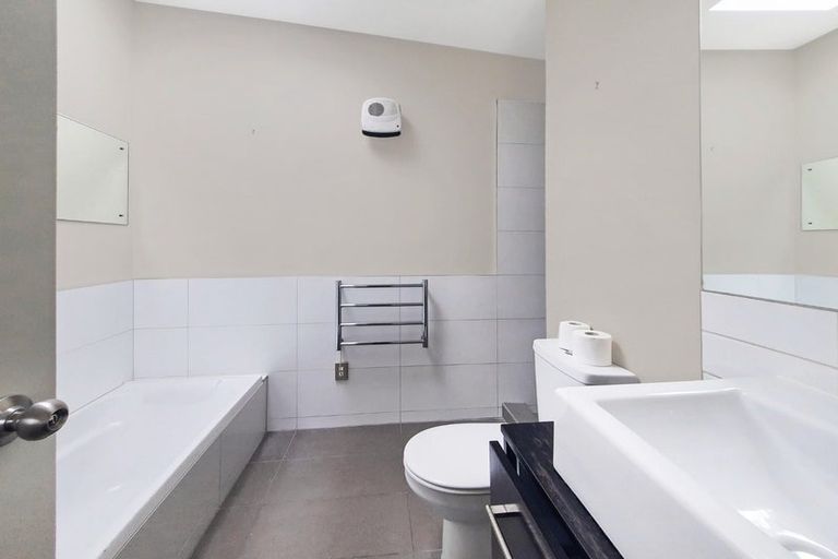 Photo of property in 32e Champion Street, Edgeware, Christchurch, 8013