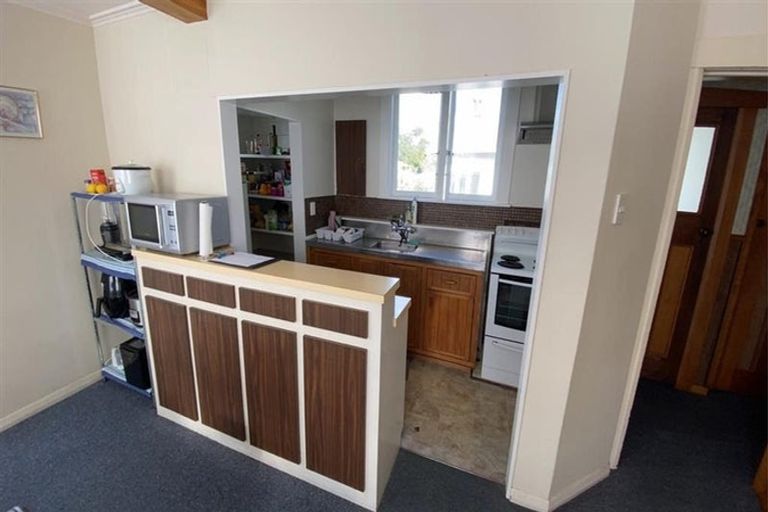 Photo of property in 37 Colombo Street, Newtown, Wellington, 6021