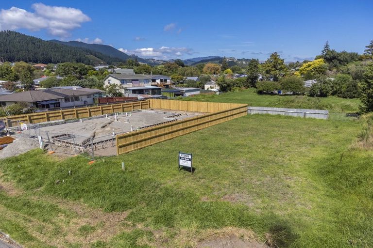 Photo of property in 19 Marere Avenue, Paraparaumu, 5032