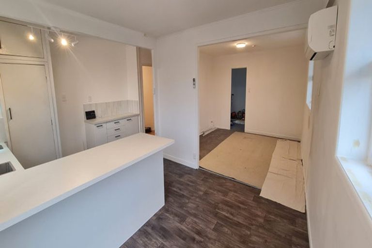 Photo of property in 44 Exmouth Road, Northcote, Auckland, 0627