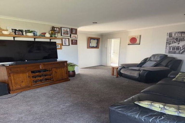 Photo of property in 9 Flygers Line, Milson, Palmerston North, 4414