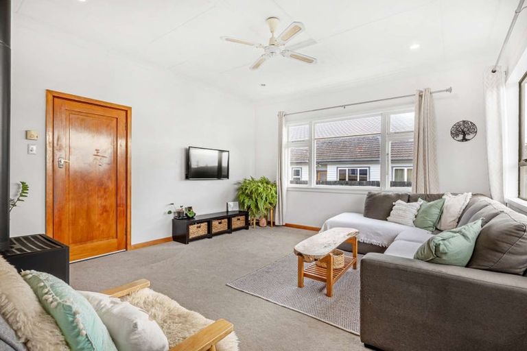 Photo of property in 28 Marsden Road, Stoke, Nelson, 7011