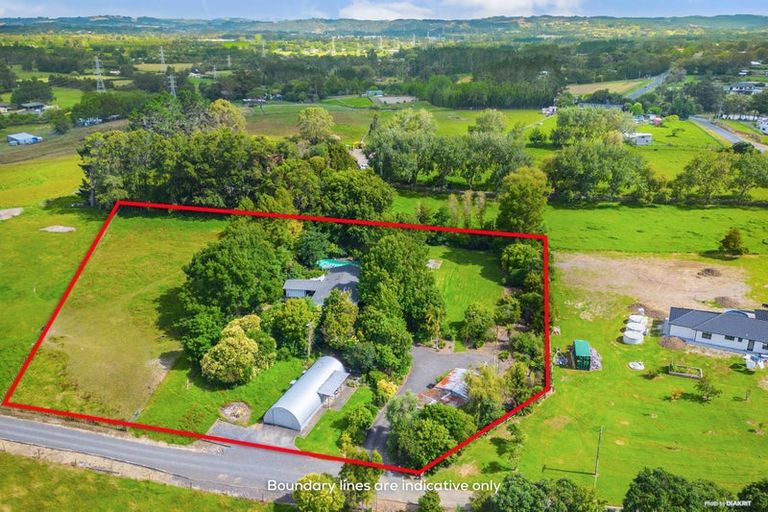 Photo of property in 199 Nixon Road, Taupaki, Henderson, 0782