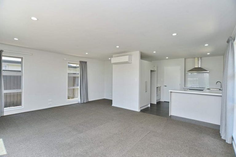 Photo of property in 8 Helmore Street, Rangiora, 7400