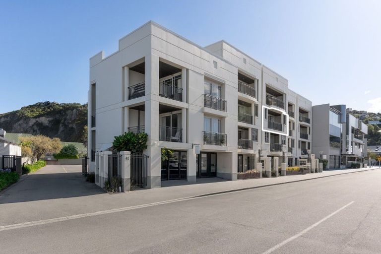Photo of property in Admiralty Courts, 7/42 Marriner Street, Sumner, Christchurch, 8081